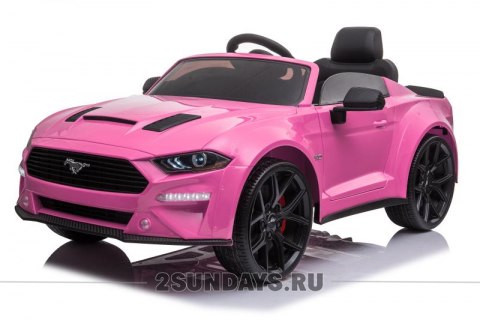 Ford Mustang GT A222MP розовый